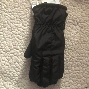 Women’s Isotoner gloves, one size
